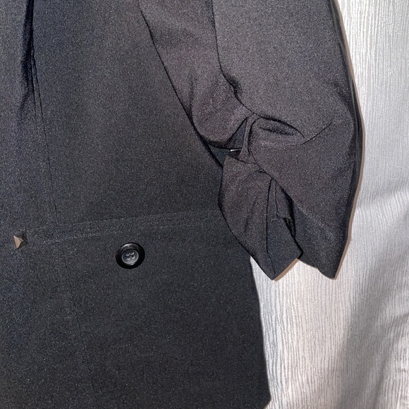 Black Button up Contempo blazer - Picture 3 of 9